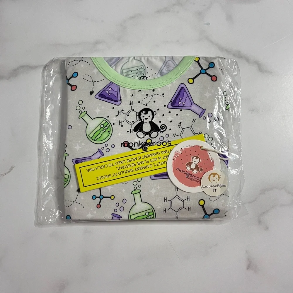New Monkeeroos Science Experiment Themed Bamboo Pajama Set Size 3T